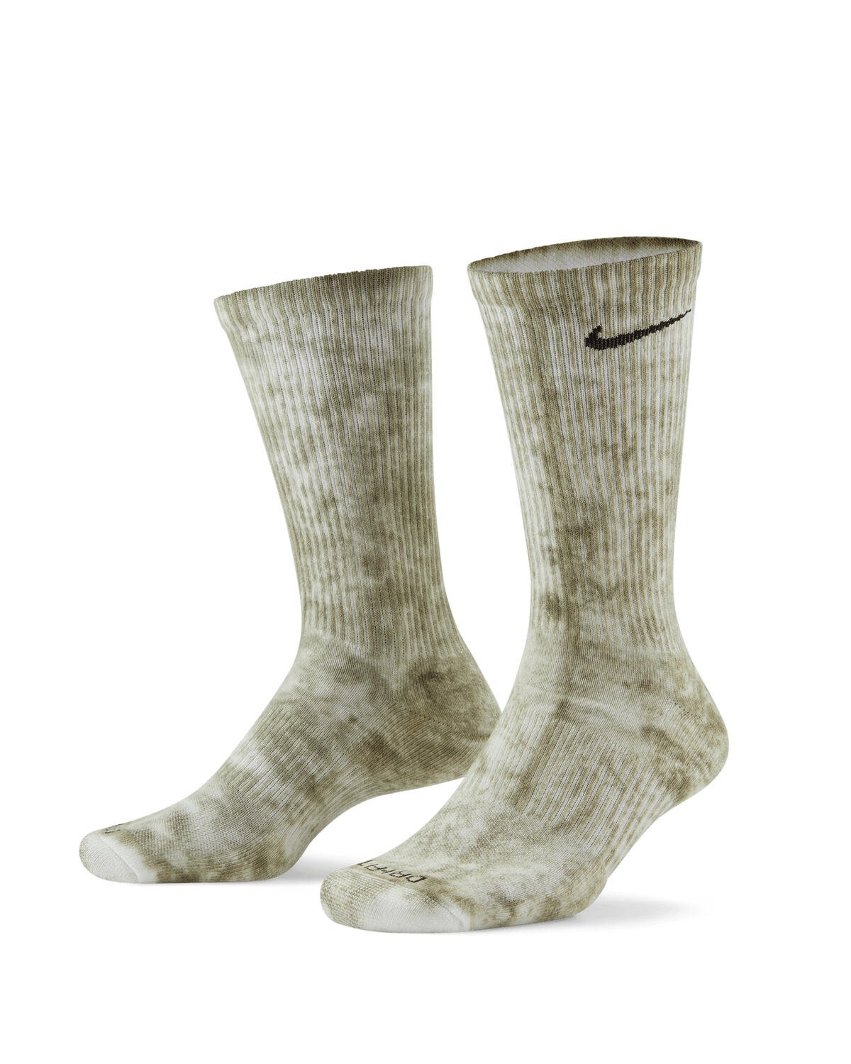 nike everyday cush crew socks
